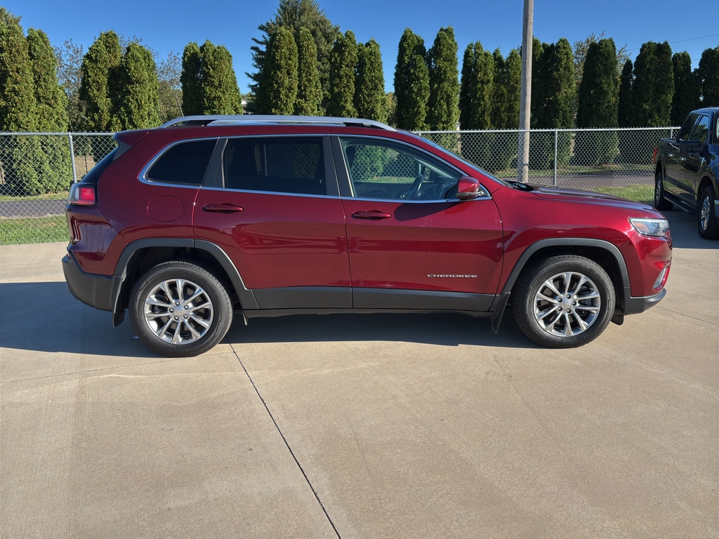Used 2019 Jeep Cherokee Latitude Plus SUV