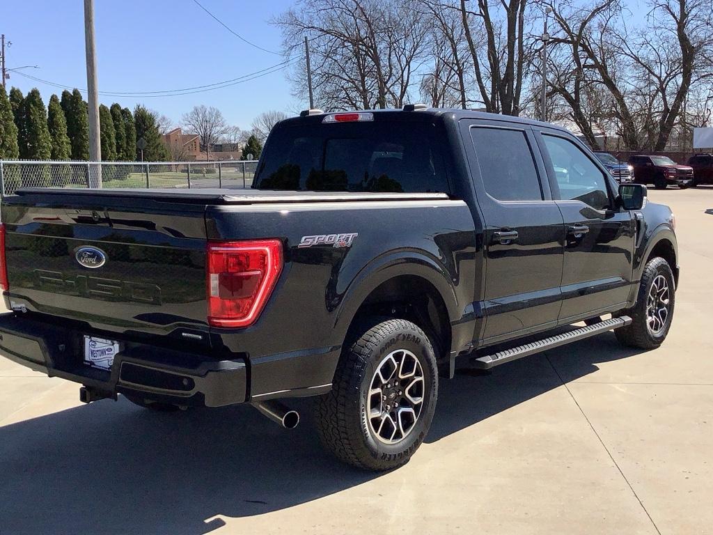 2023 Ford F-150 XLT photo 4