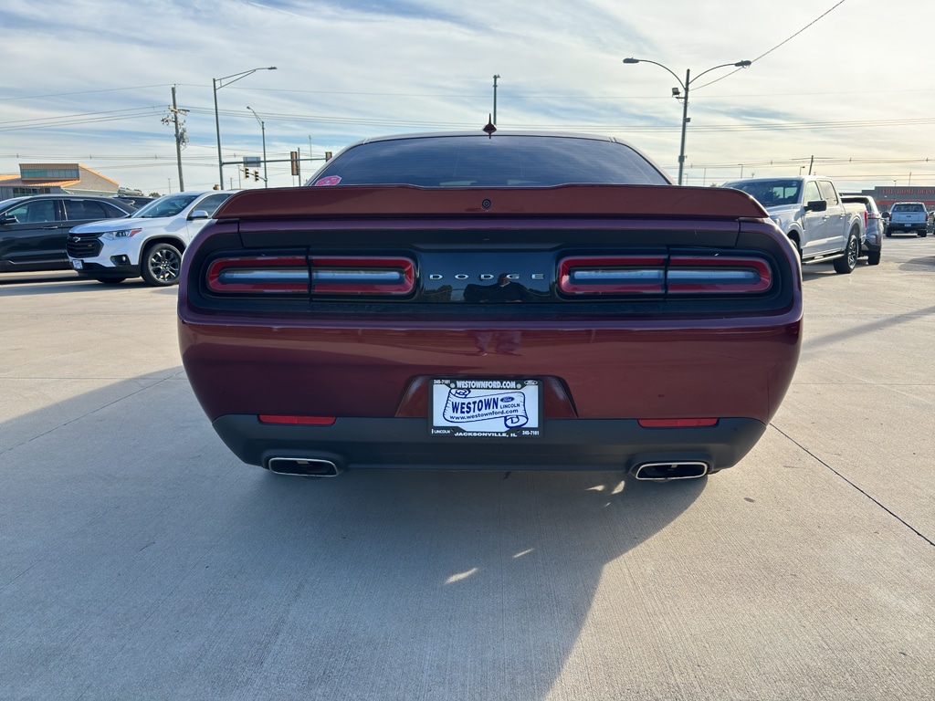 Used 2022 Dodge Challenger SXT Coupe