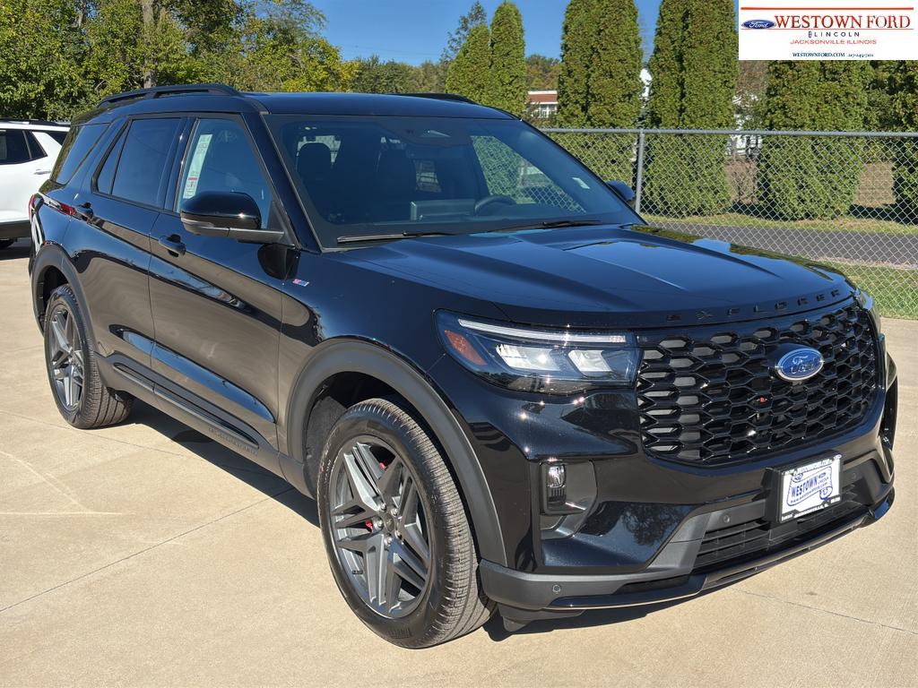 2026 Ford Explorer ST-LINE's photo