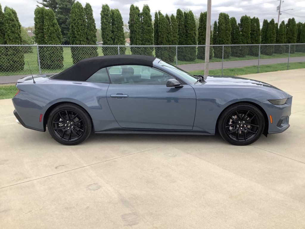 Used 2024 Ford Mustang EcoBoost Premium with VIN 1FAGP8UH3R5112001 for sale in Jacksonville, IL