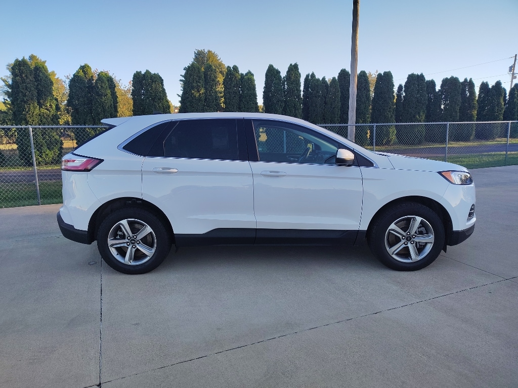 Used 2024 Ford Edge SEL SUV