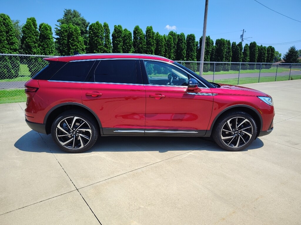 Used 2024 Lincoln Corsair Reserve Sport Utility