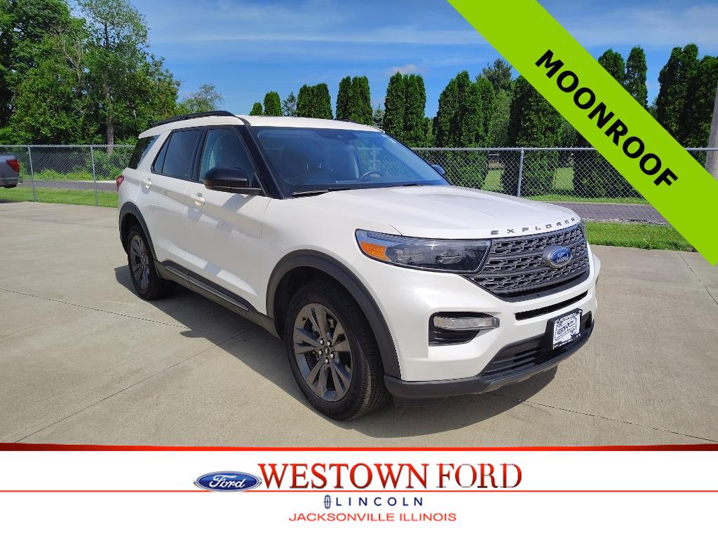 2023 Ford Explorer XLT 4WD's photo