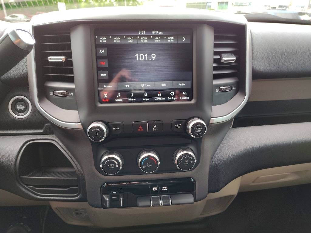 2021 RAM Ram 3500 Pickup Big Horn - Photo 16