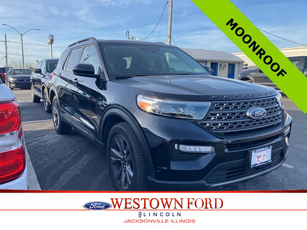 2023 Ford Explorer XLT 4WD's photo