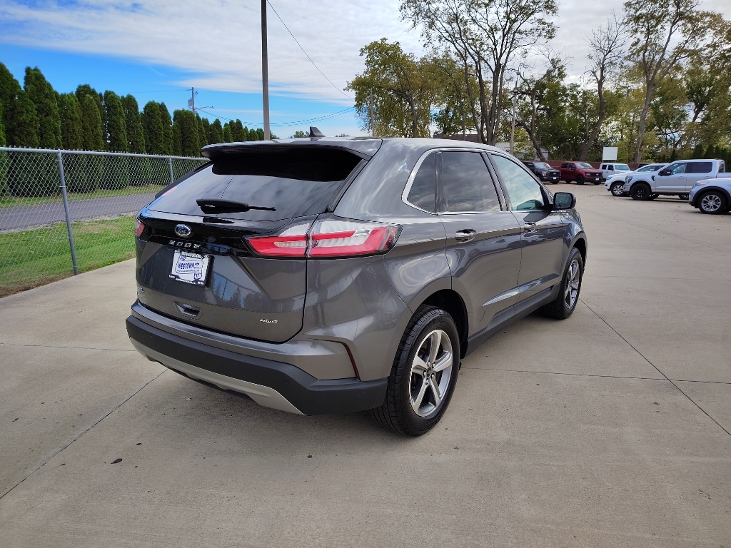 Used 2024 Ford Edge SEL SUV
