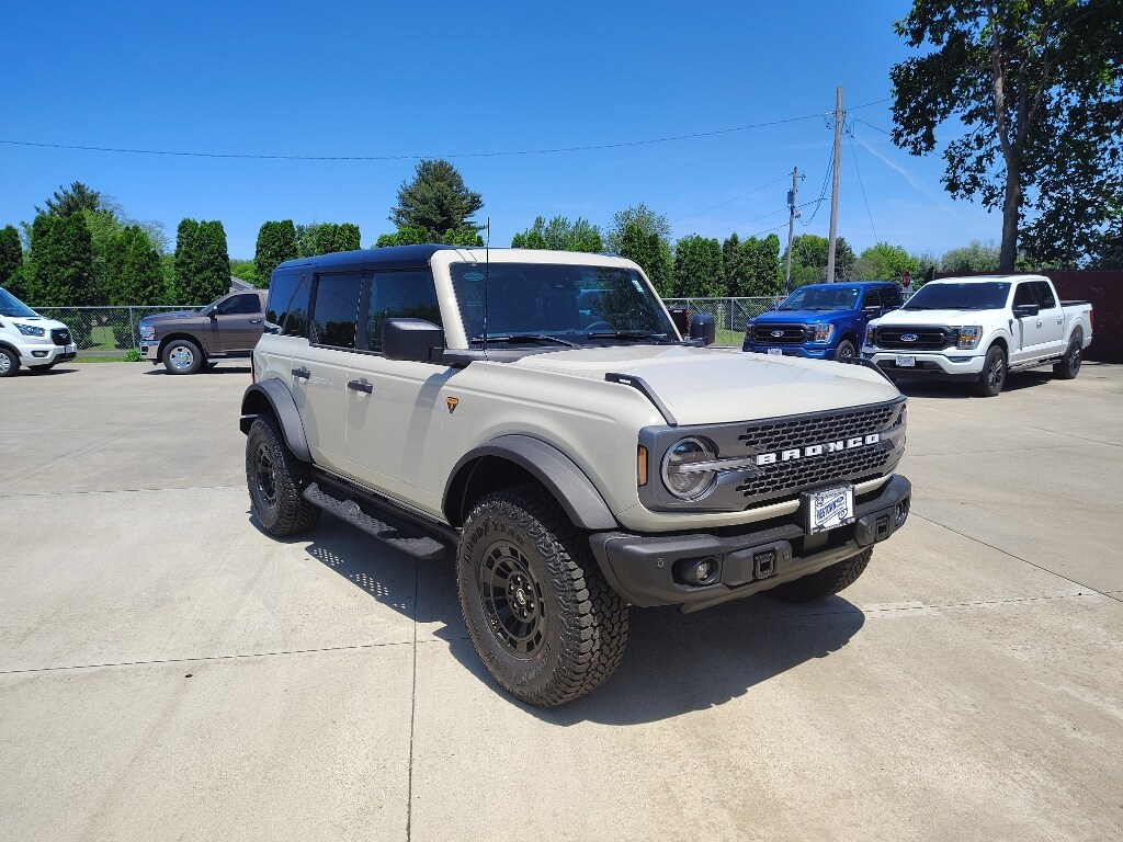 New 2026 Ford Bronco Badlands Sport Utility