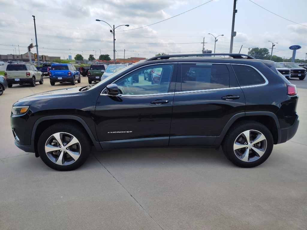 Used 2022 Jeep Cherokee Limited SUV