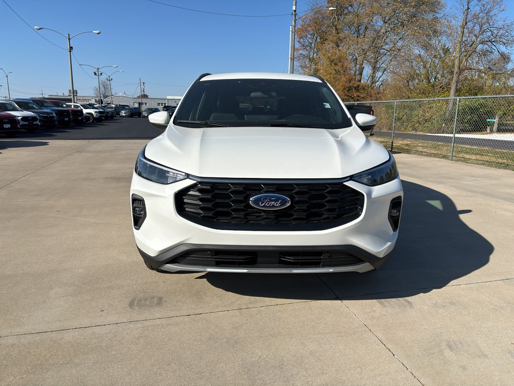 New 2026 Ford Escape ST-Line Select Sport Utility