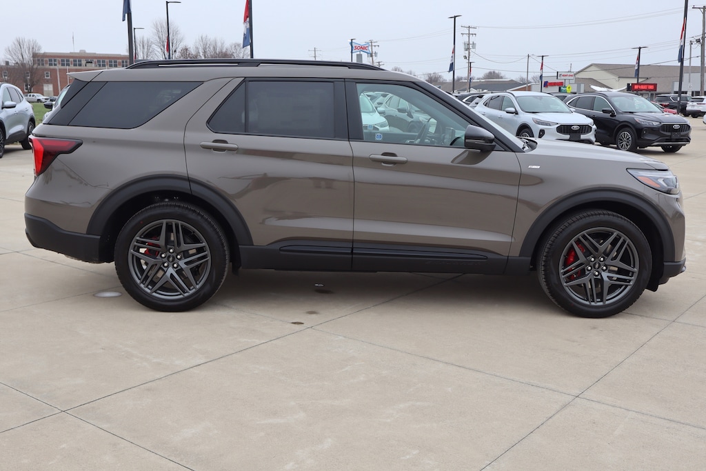 New 2026 Ford Explorer ST-Line SUV