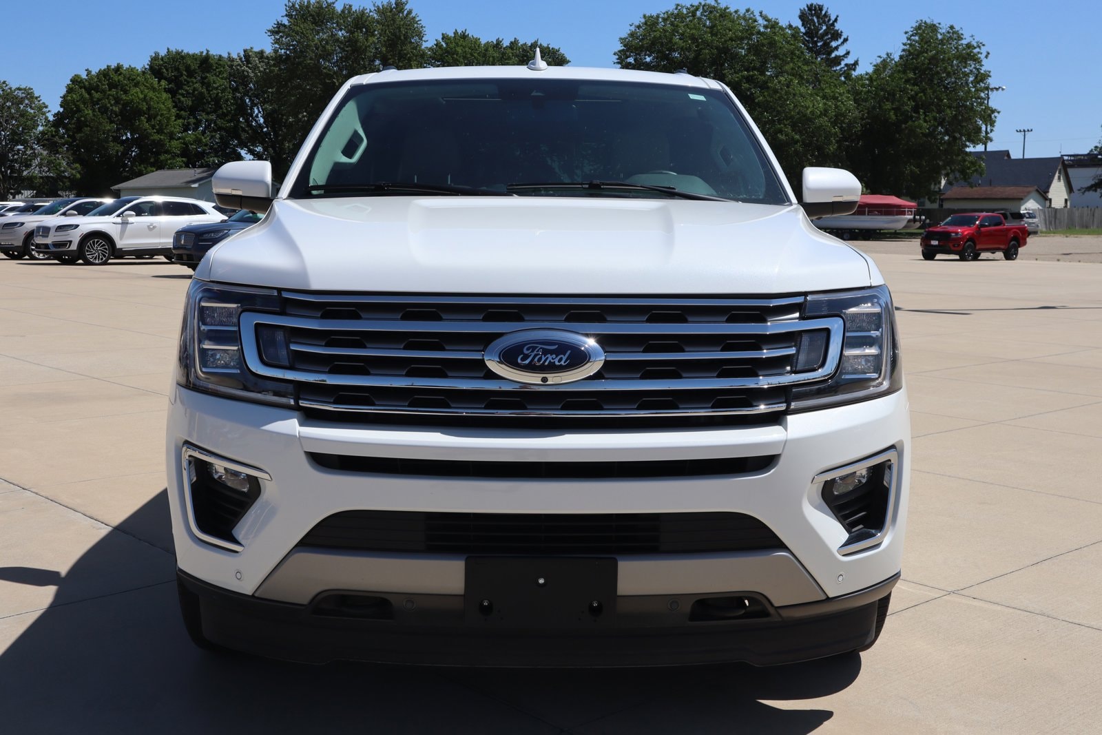 Used 2021 Ford Expedition Limited with VIN 1FMJU2ATXMEA83731 for sale in Taylorville, IL