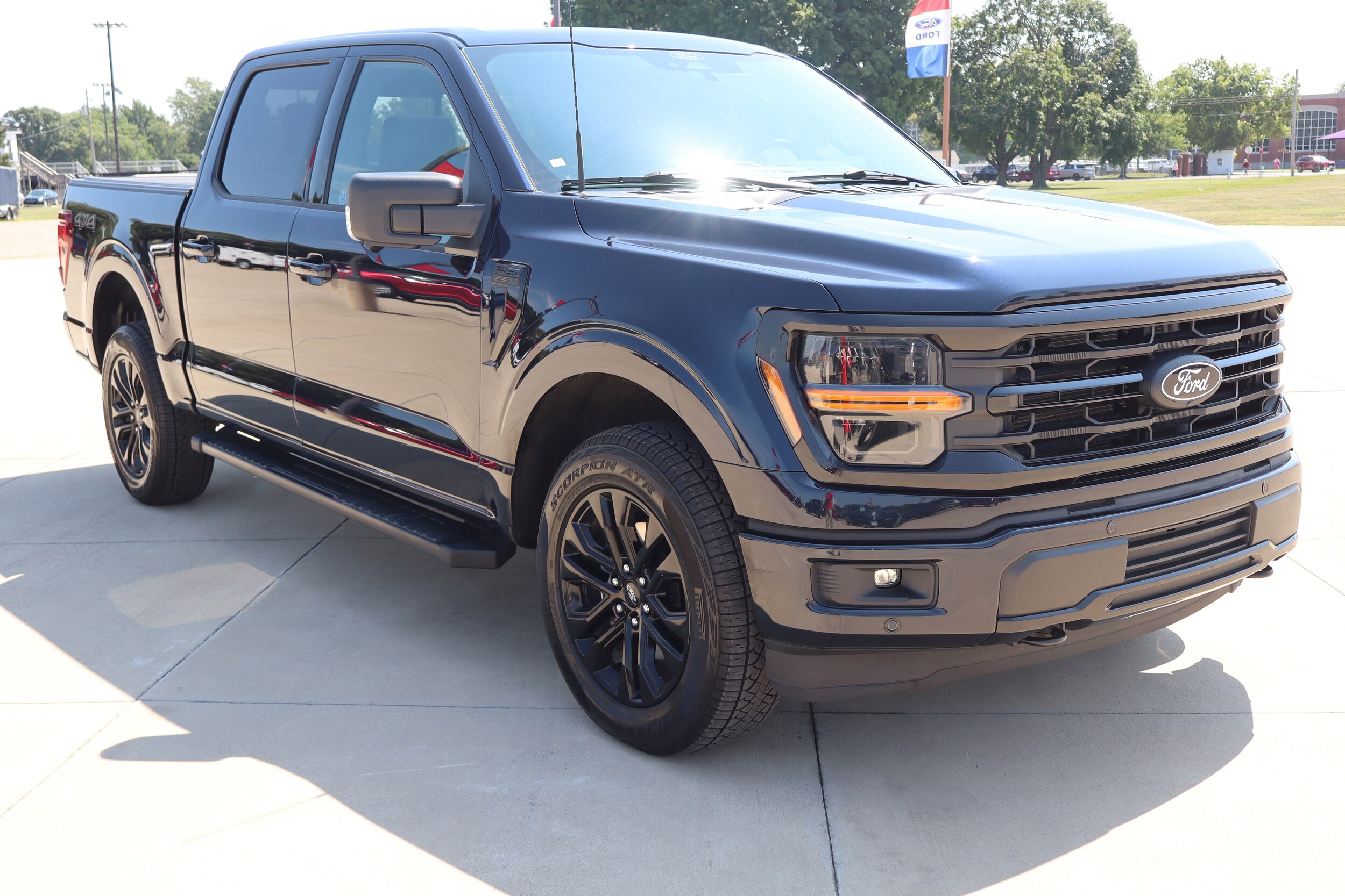 2024 Ford F-150 XLT photo 4