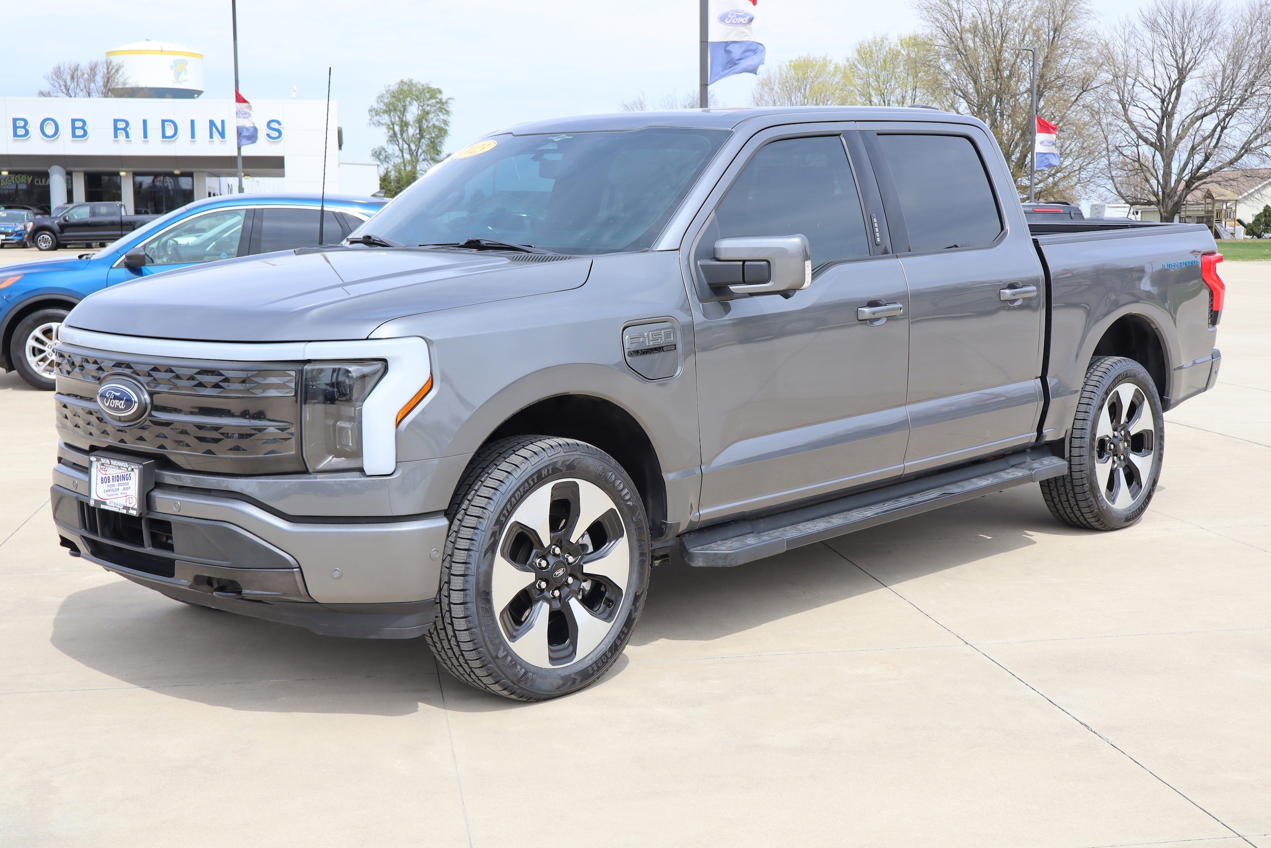 Used 2023 Ford F-150 Lightning Platinum with VIN 1FT6W1EV1PWG02044 for sale in Taylorville, IL