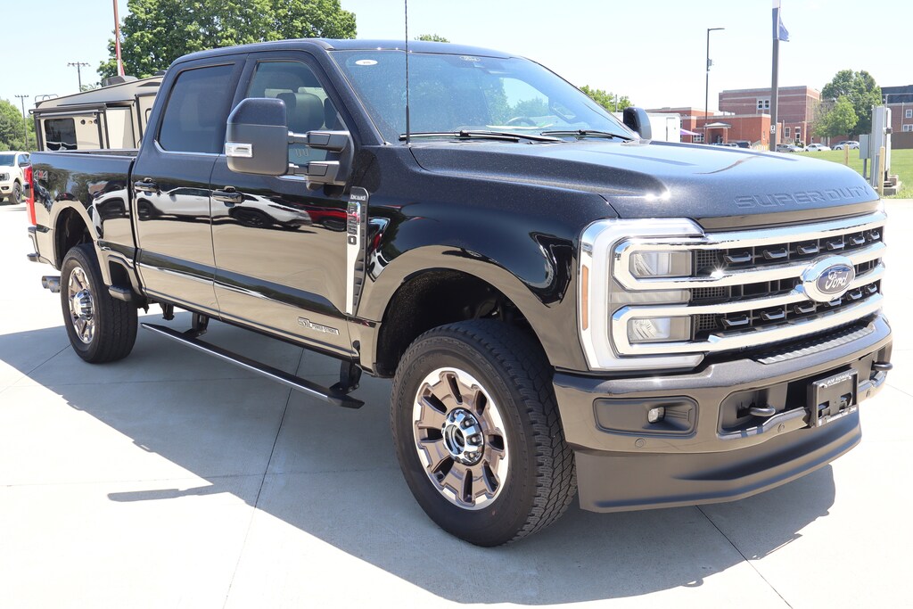 Used 2024 Ford F-250 King Ranch Truck Crew Cab