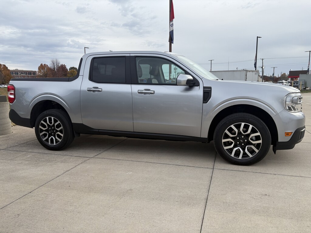 Used 2023 Ford Maverick Lariat Truck SuperCrew