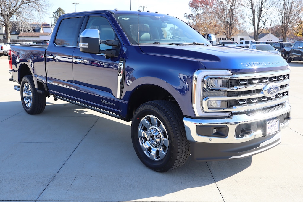 New 2026 Ford F-250 Lariat Truck Crew Cab