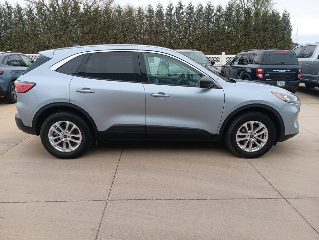 Used 2022 Ford Escape SE SUV