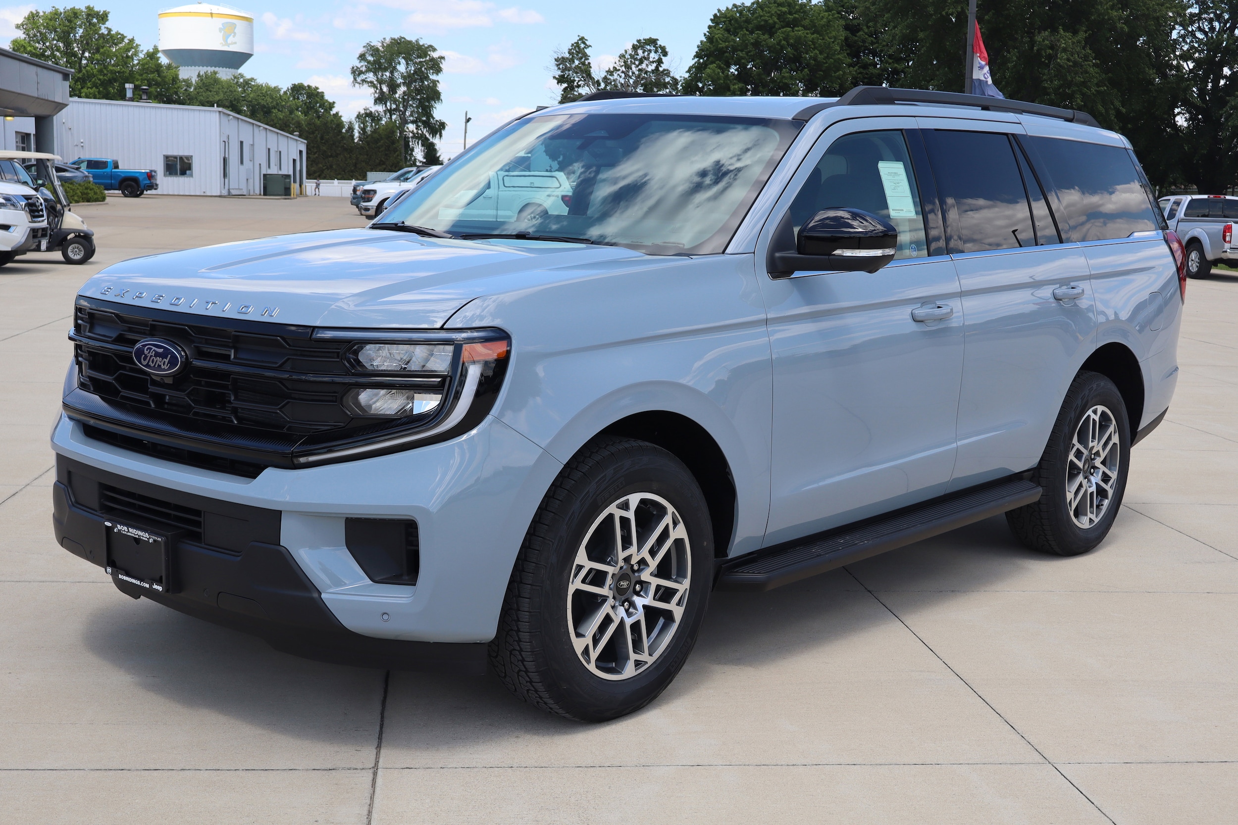 2026 Ford Expedition Active 4x4's photo