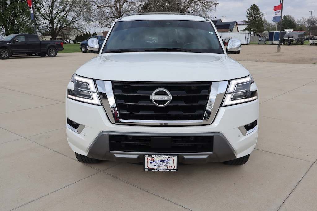 Used 2024 Nissan Armada Platinum SUV