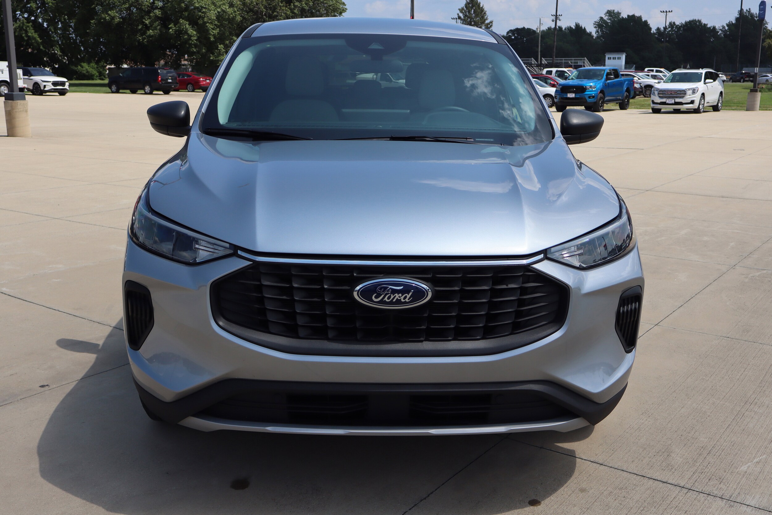 2023 Ford Escape Active photo 2