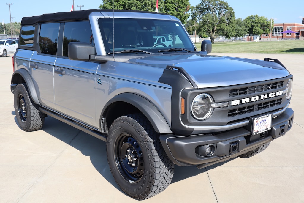 Used 2022 Ford Bronco Black Diamond SUV