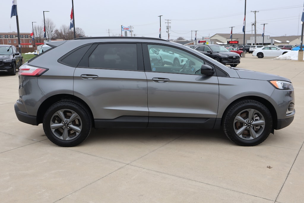 Used 2024 Ford Edge SEL SUV