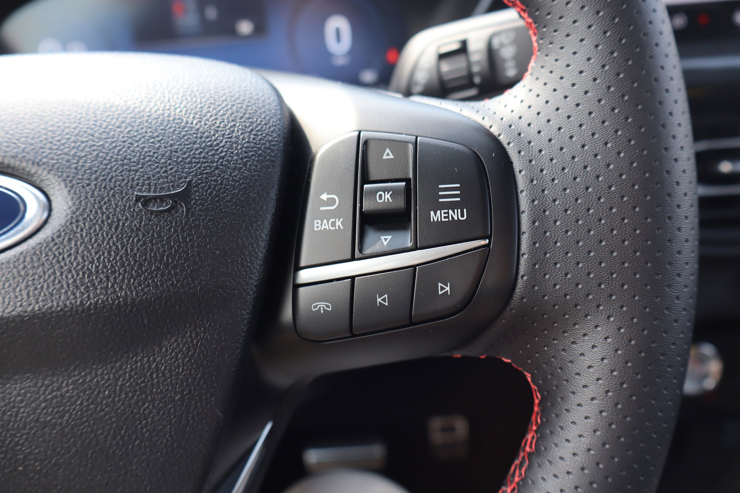 2023 Ford Escape ST-Line Elite - Photo 17