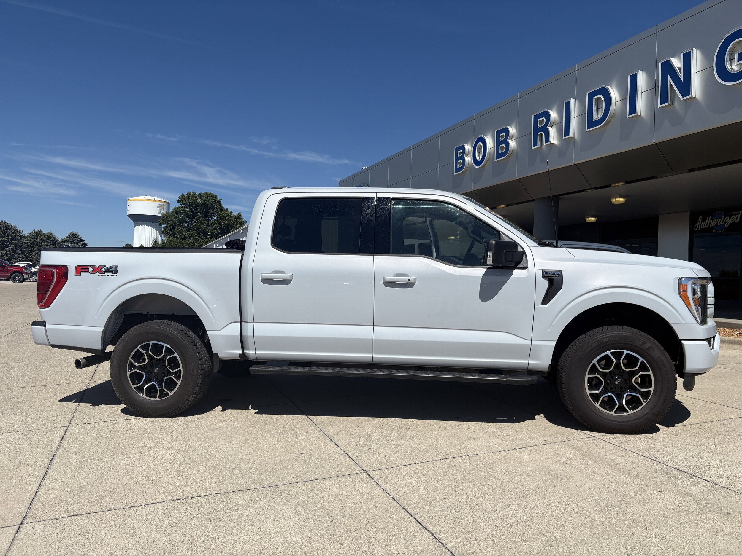 2022 Ford F-150 XLT photo 3