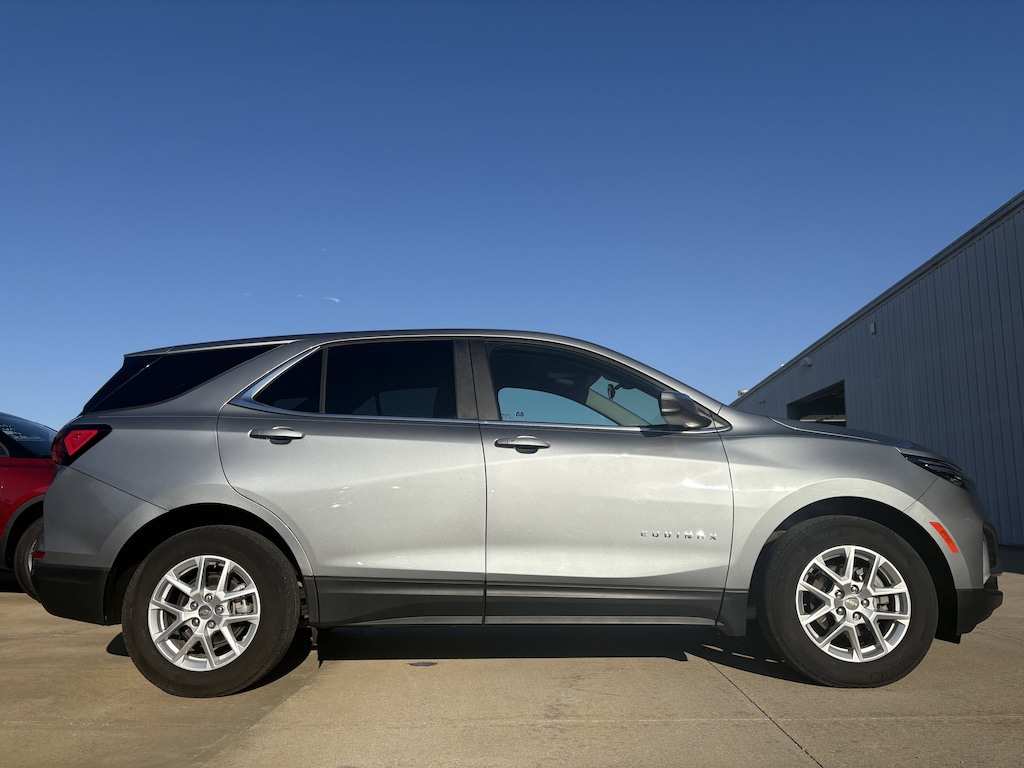 Used 2024 Chevrolet Equinox LT SUV