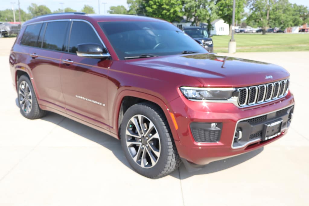 Used 2022 Jeep New Grand Cherokee Overland SUV