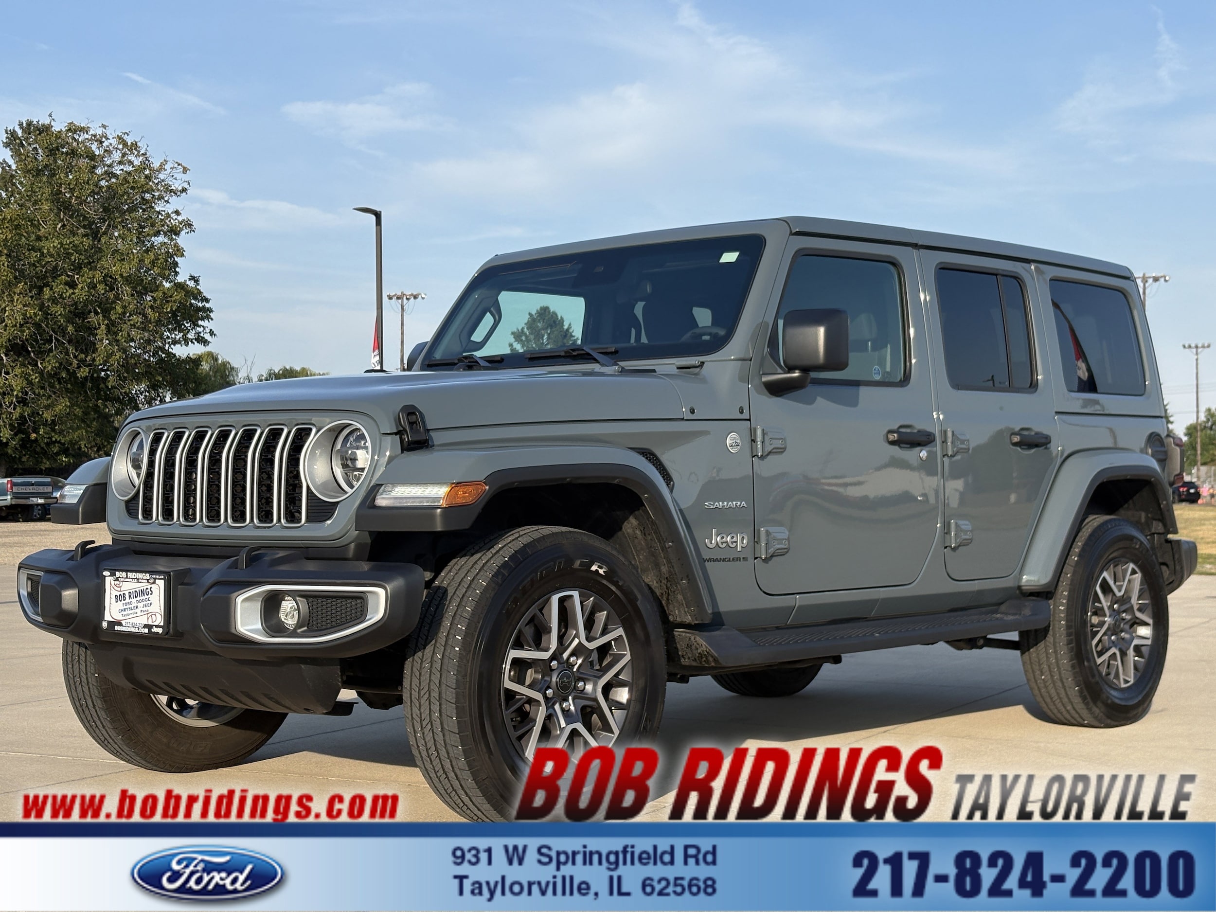 2024 Jeep Wrangler 4-Door Sahara's photo