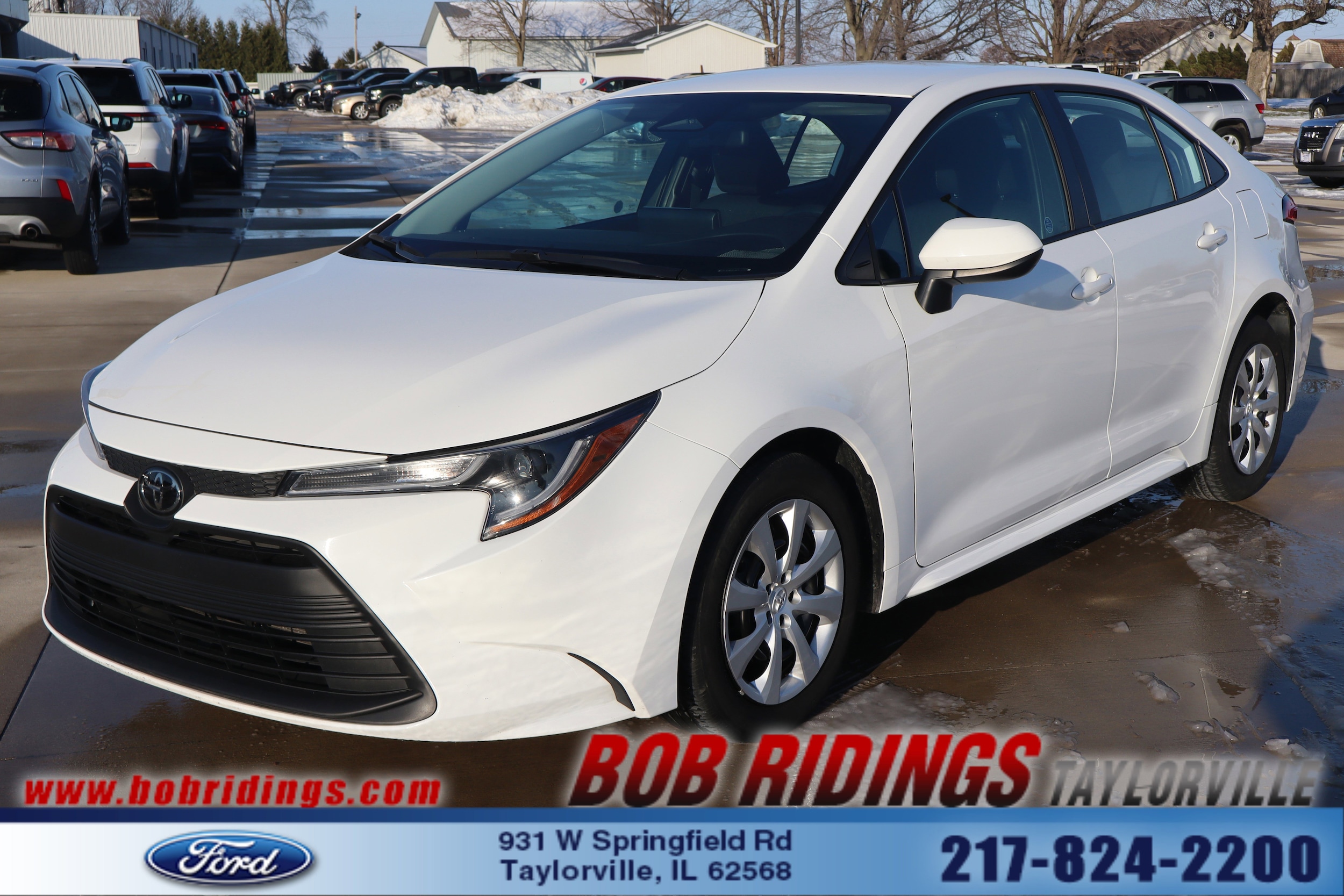 2024 Toyota Corolla LE's photo