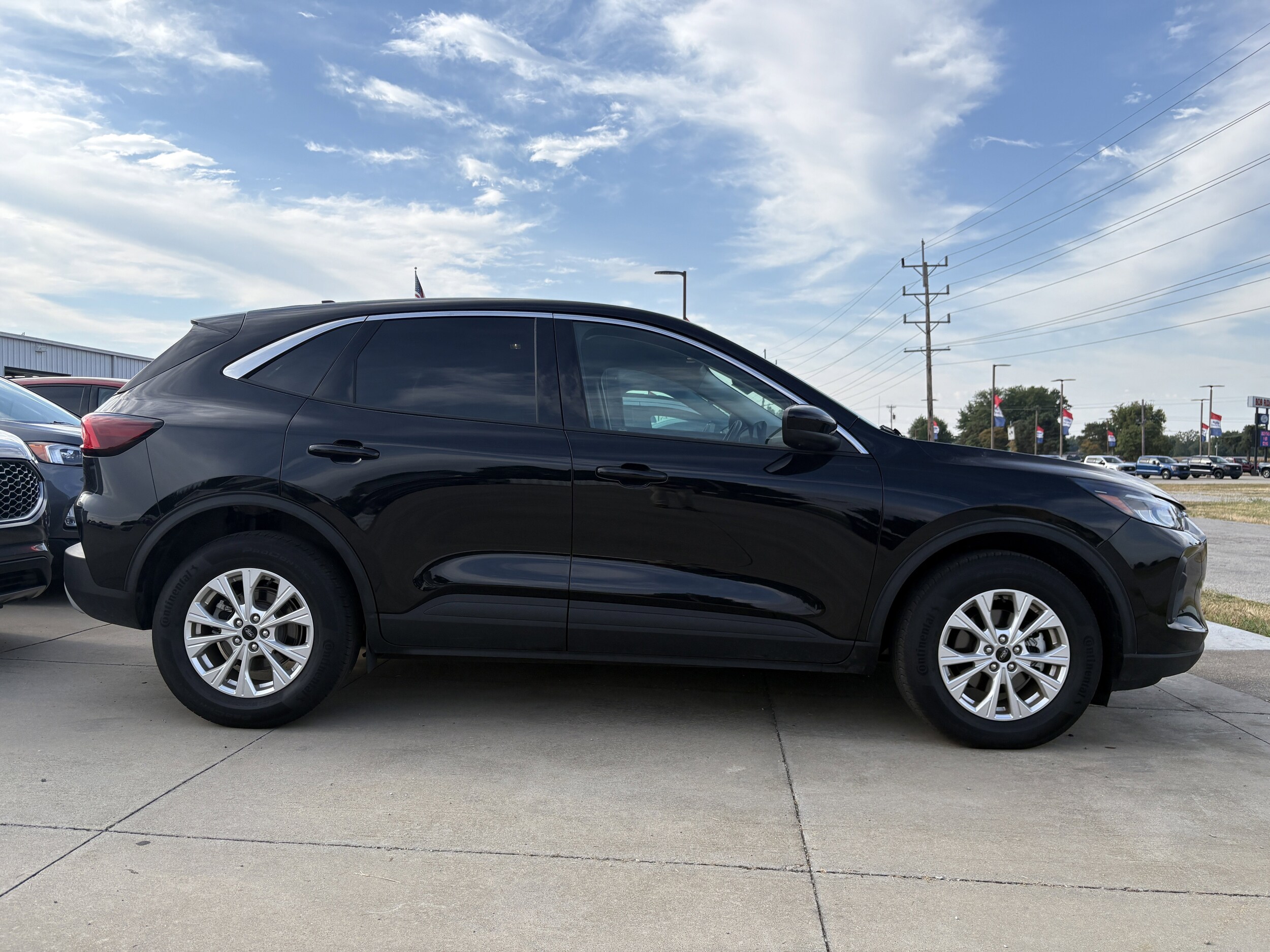 2023 Ford Escape Active photo 3