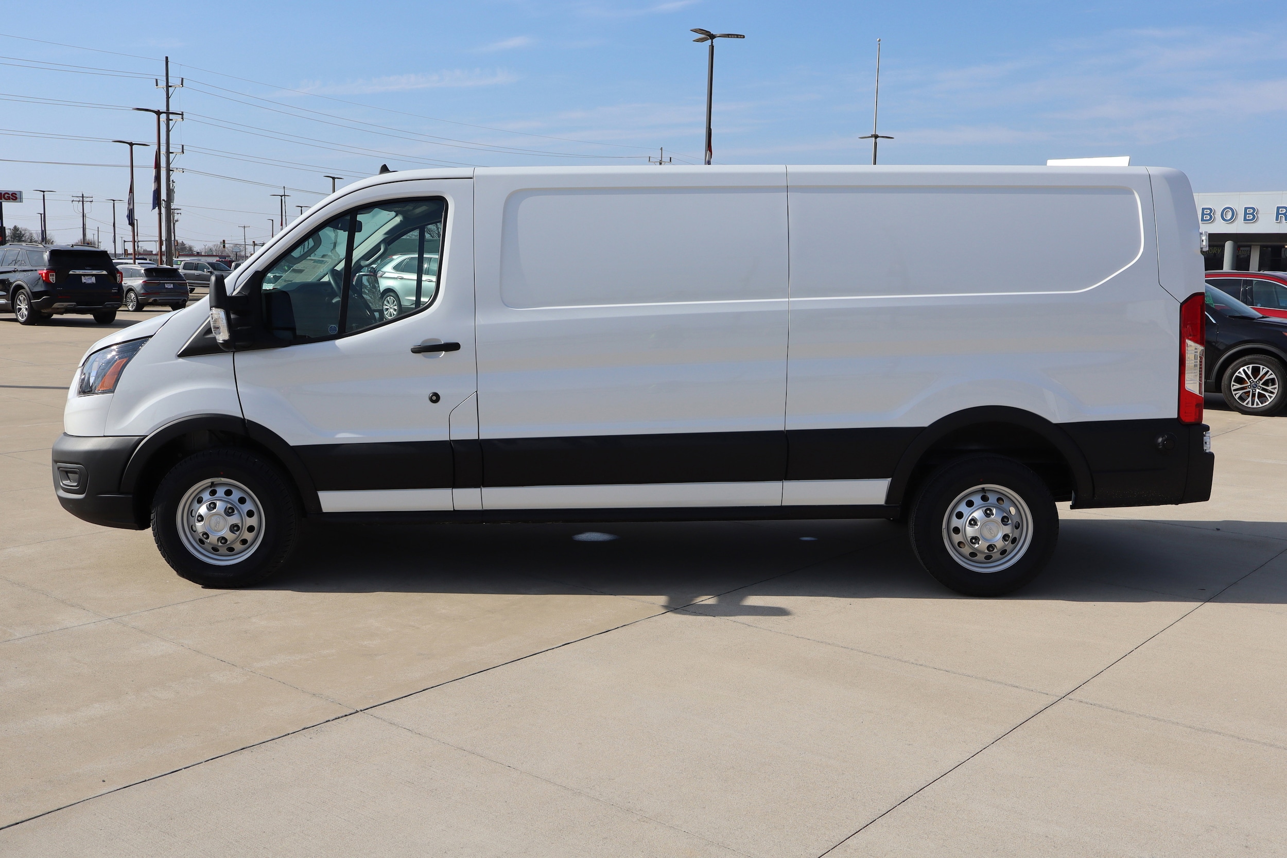2025 Ford Transit Van Base - Photo 8