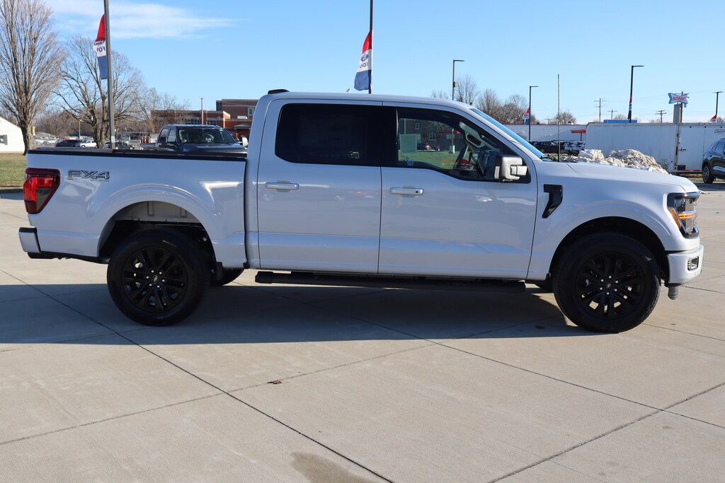 New 2025 Ford F-150 XLT Truck SuperCrew Cab