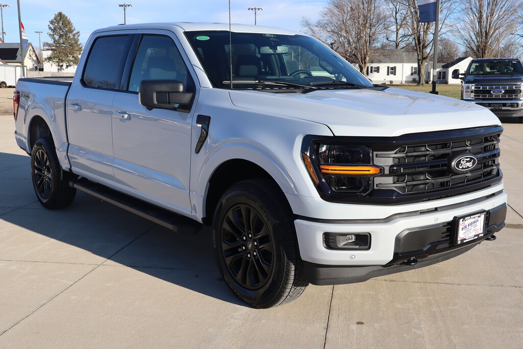 New 2025 Ford F-150 XLT Truck SuperCrew Cab