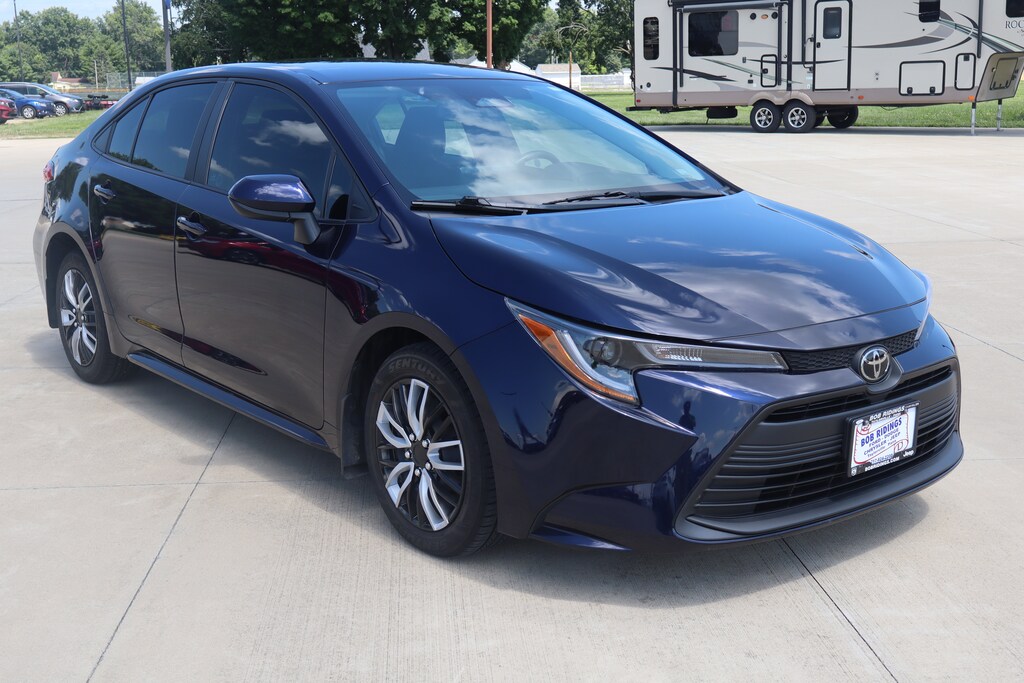 Used 2023 Toyota Corolla LE Sedan