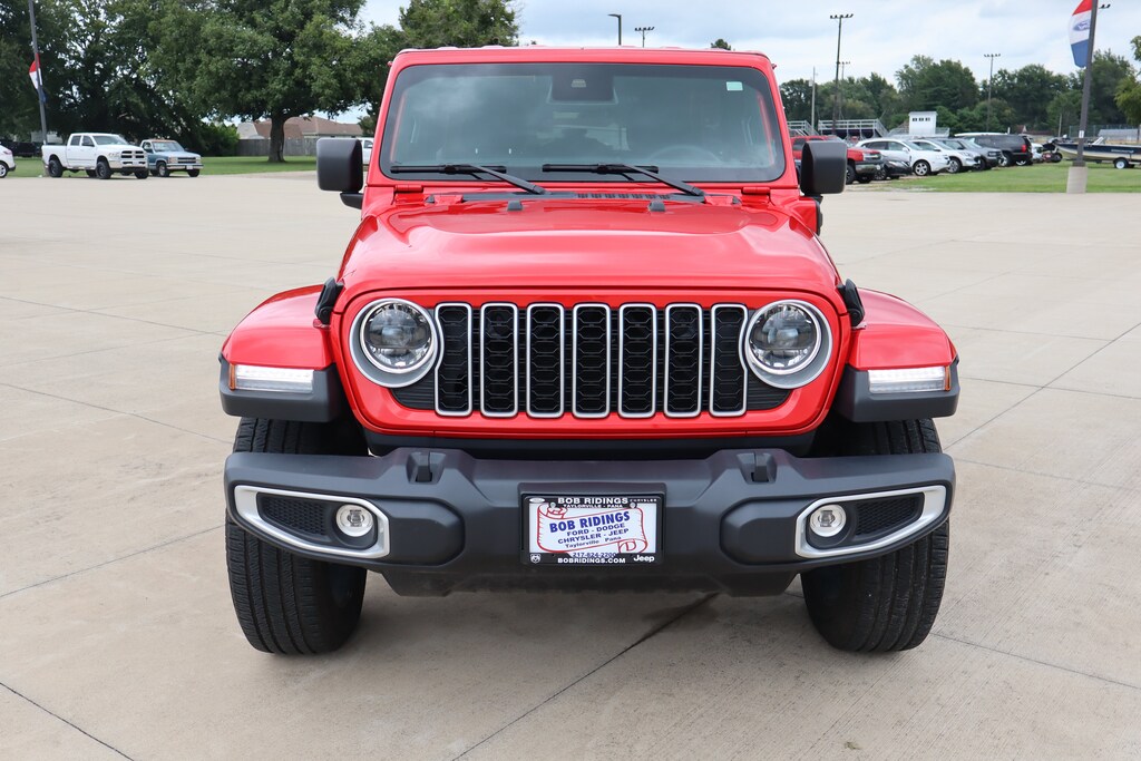 Used 2025 Jeep Wrangler 4xe Sahara SUV