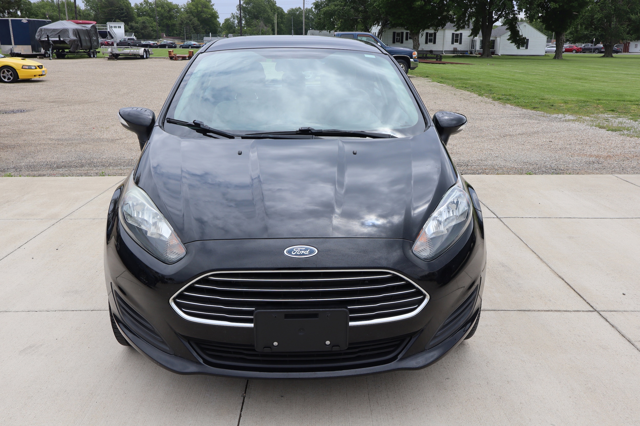 Used 2018 Ford Fiesta SE with VIN 3FADP4EJ7JM113910 for sale in Taylorville, IL