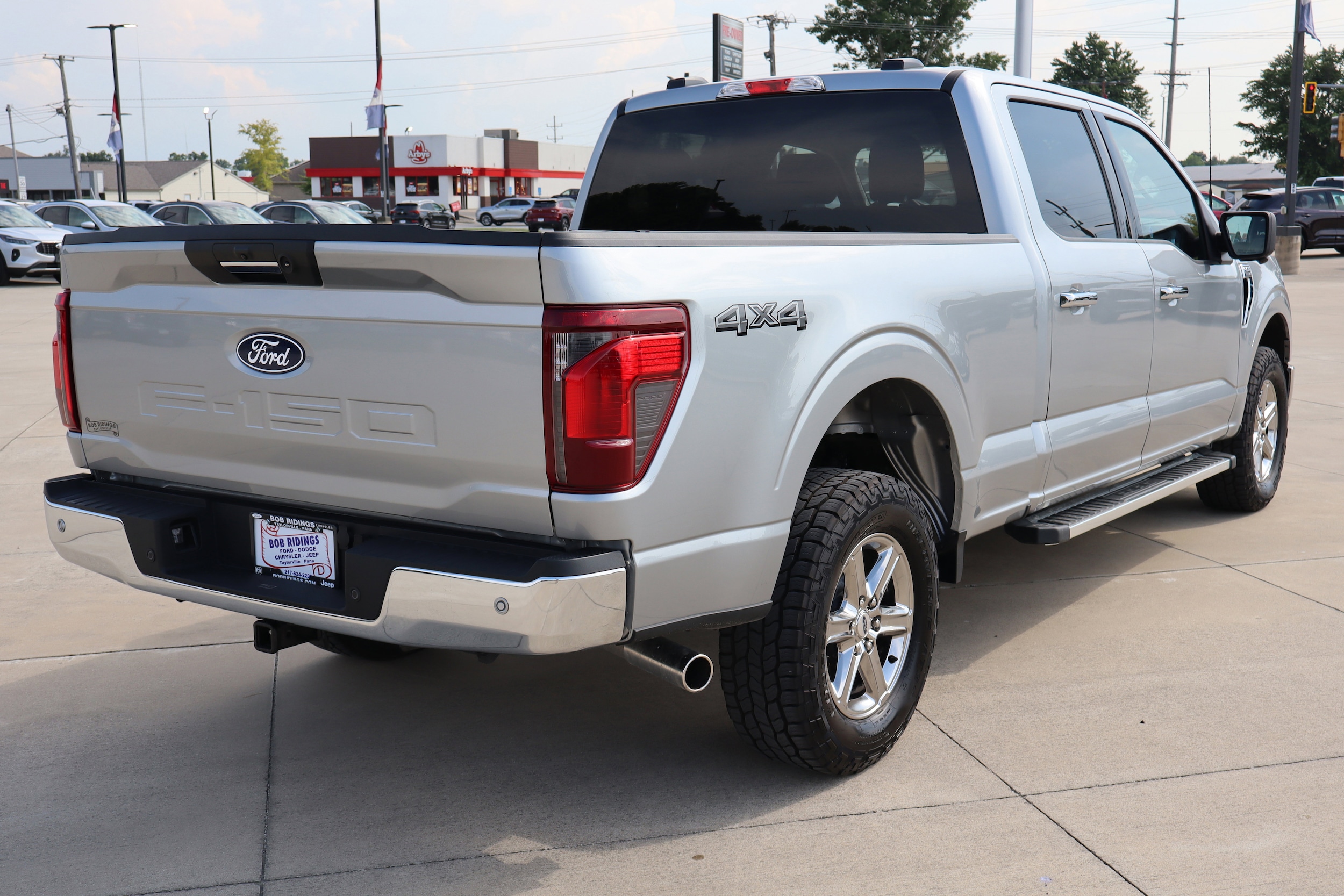 2024 Ford F-150 XLT - Photo 6