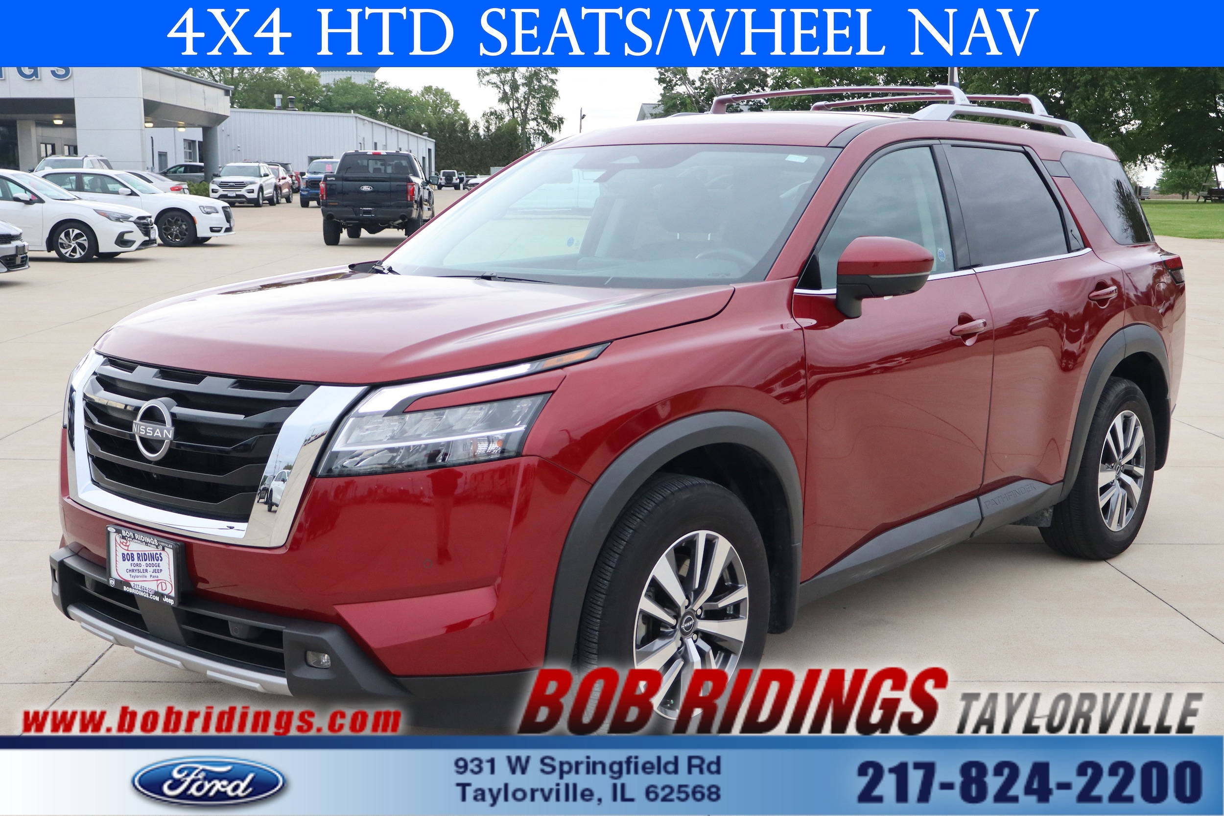 2023 Nissan Pathfinder SL 4WD's photo