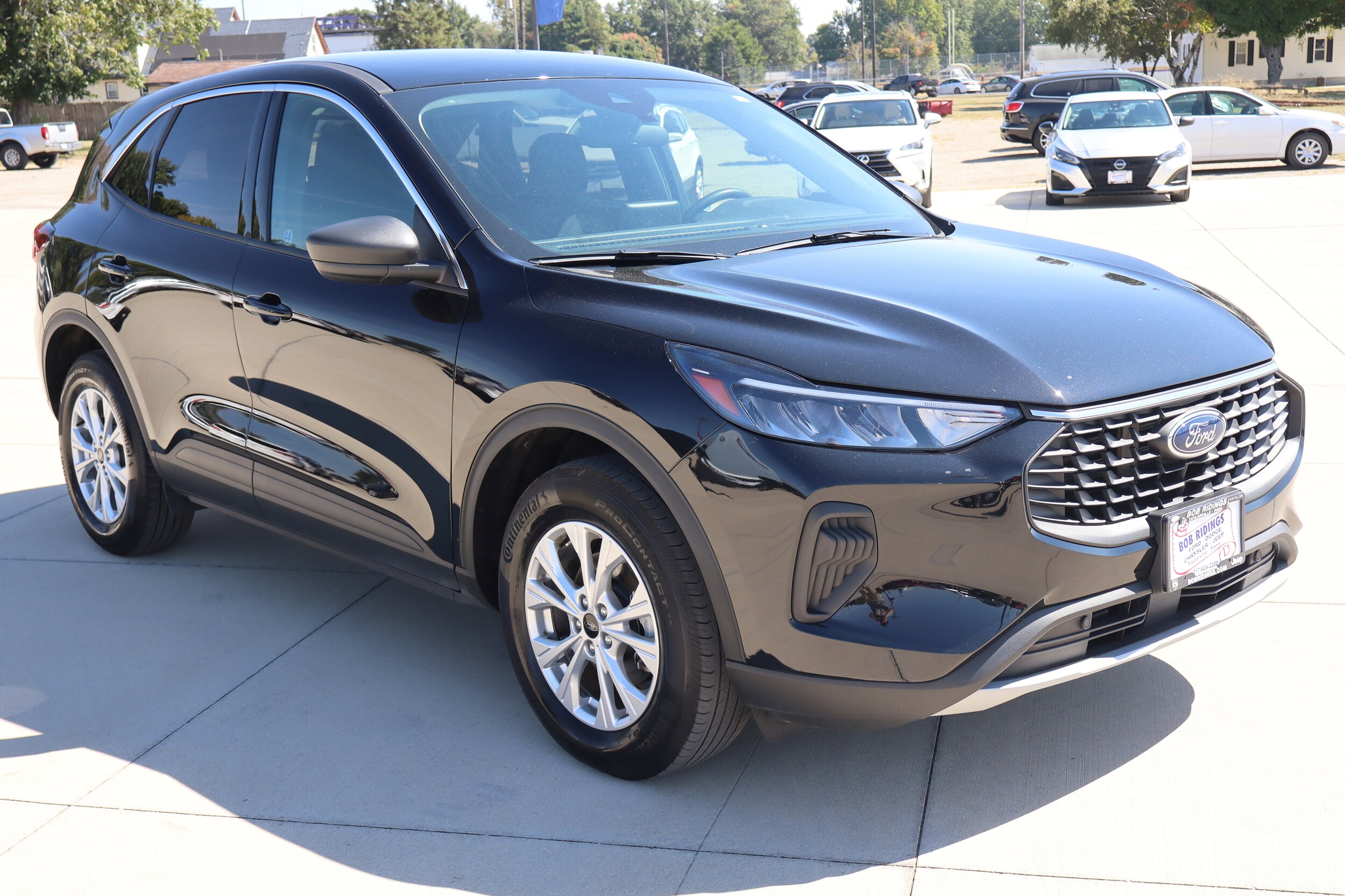 2023 Ford Escape Active photo 2