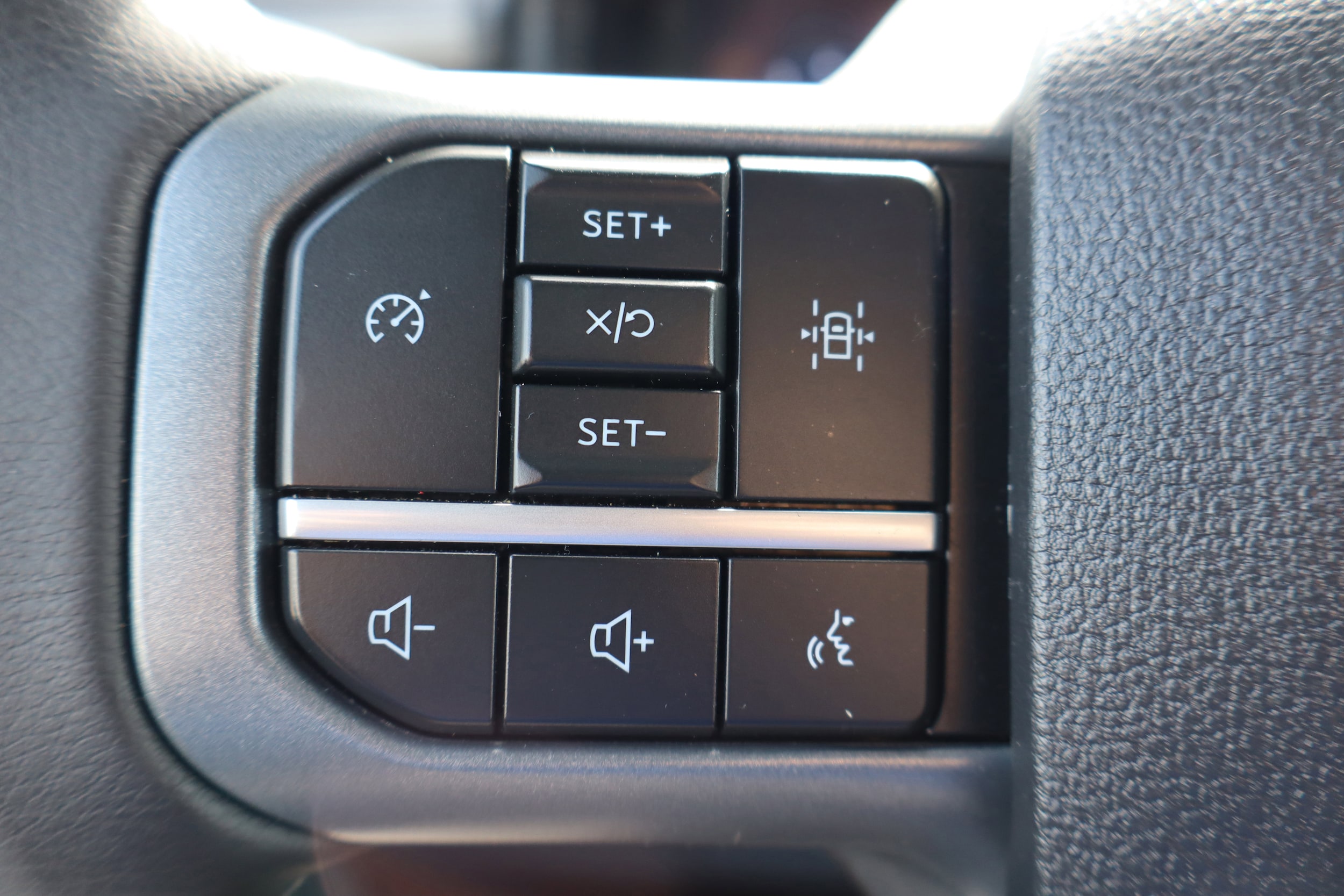 2024 Ford F-150 XLT - Photo 16