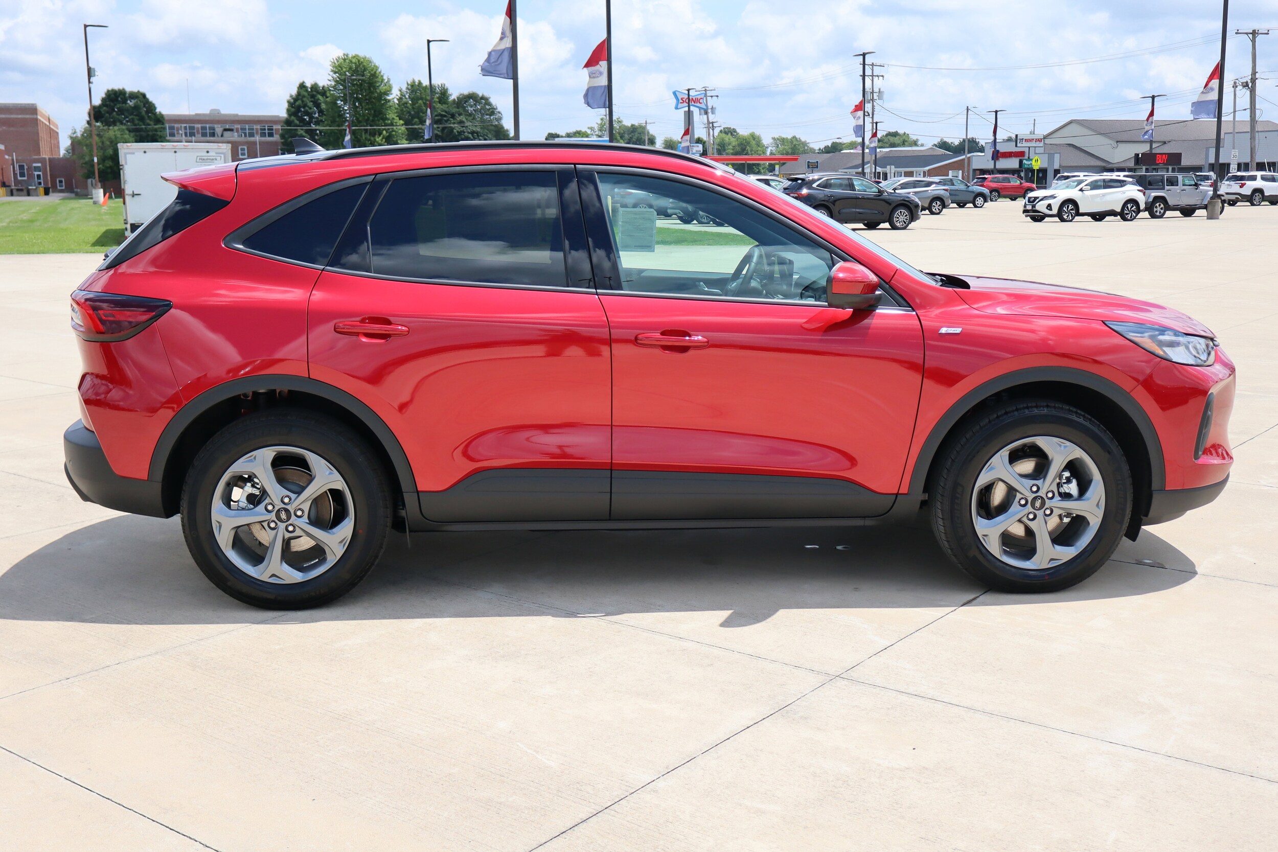 2025 Ford Escape ST-Line Select photo 4