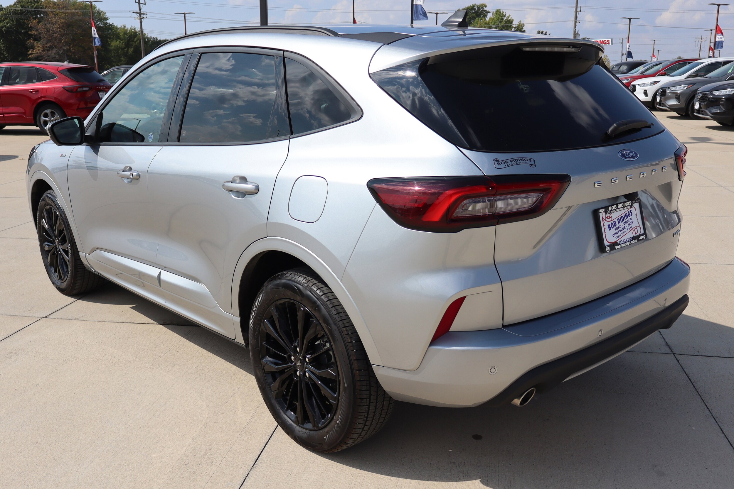 2023 Ford Escape ST-Line Elite - Photo 8