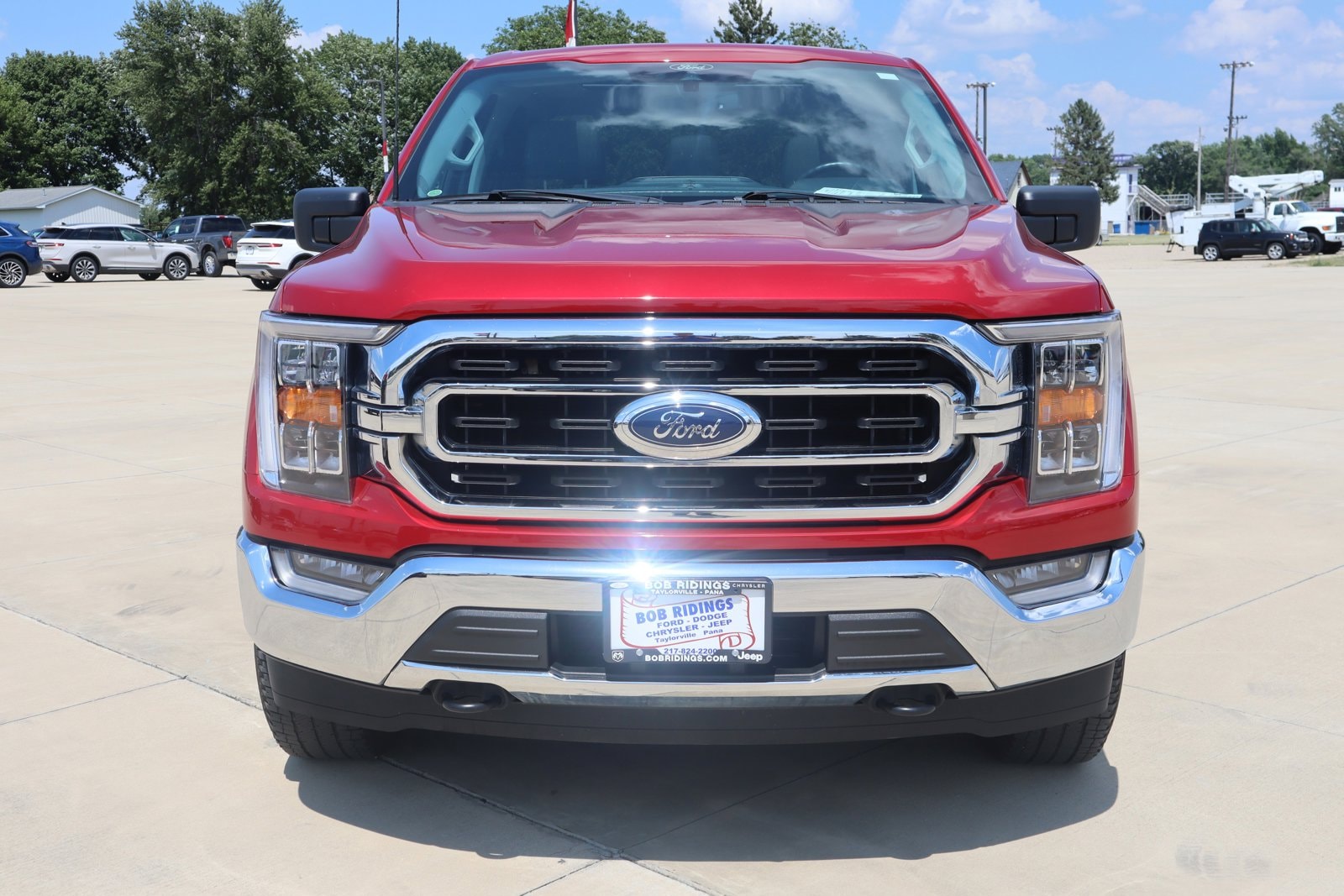 Used 2022 Ford F-150 XLT with VIN 1FTEW1EP3NFA08629 for sale in Taylorville, IL