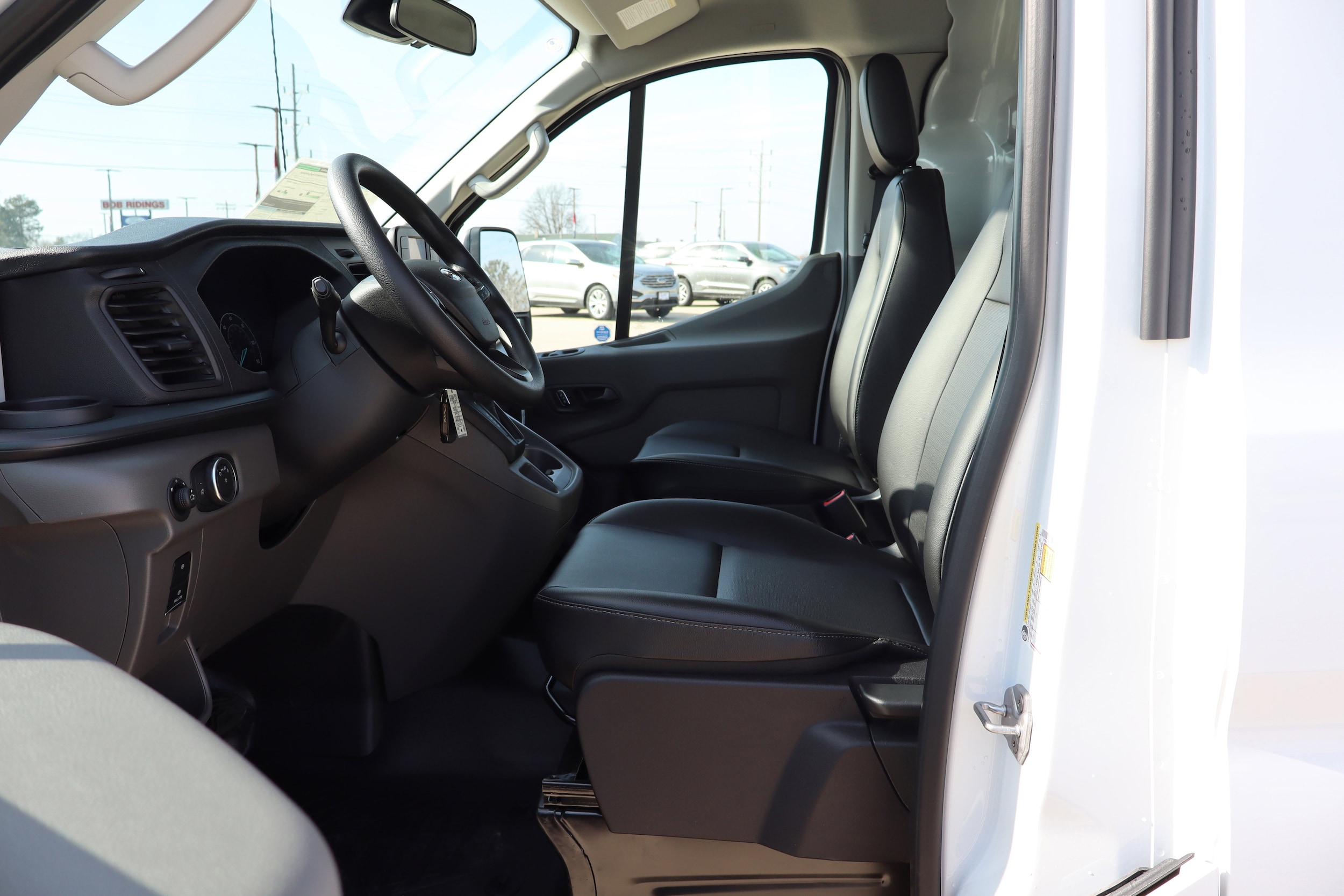2025 Ford Transit Van Base - Photo 9