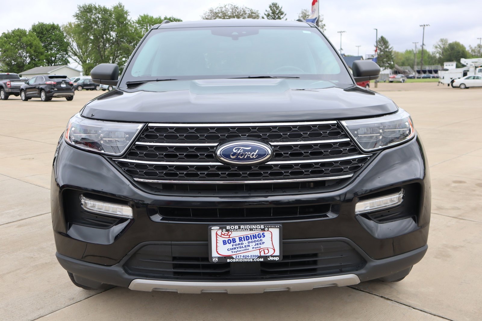 Used 2022 Ford Explorer XLT with VIN 1FMSK8DH6NGA36979 for sale in Taylorville, IL