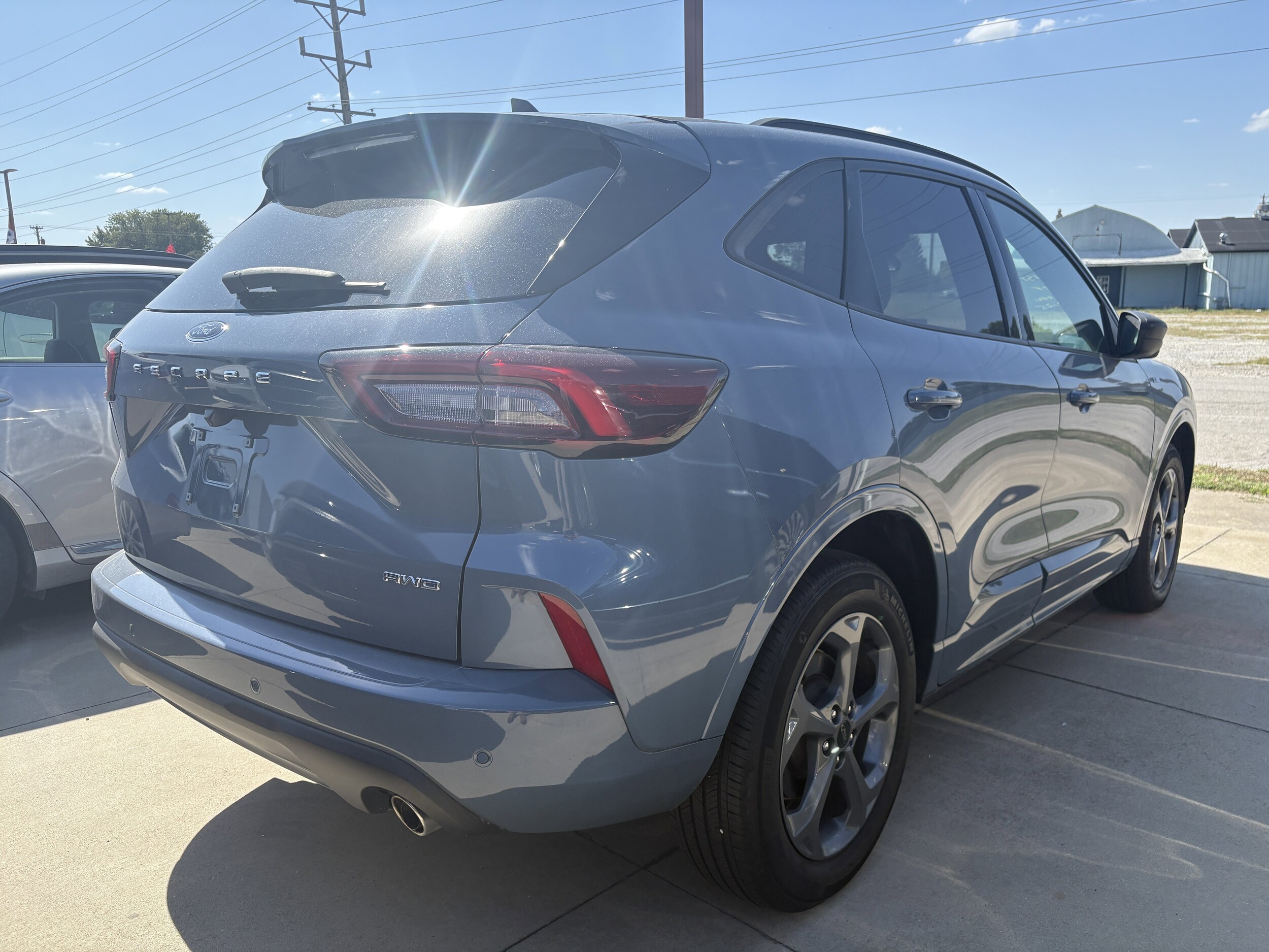 2023 Ford Escape ST-Line photo 4